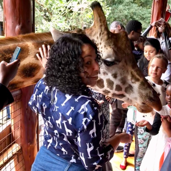 Meet your Posher, Kindle - Picture 3 of 8